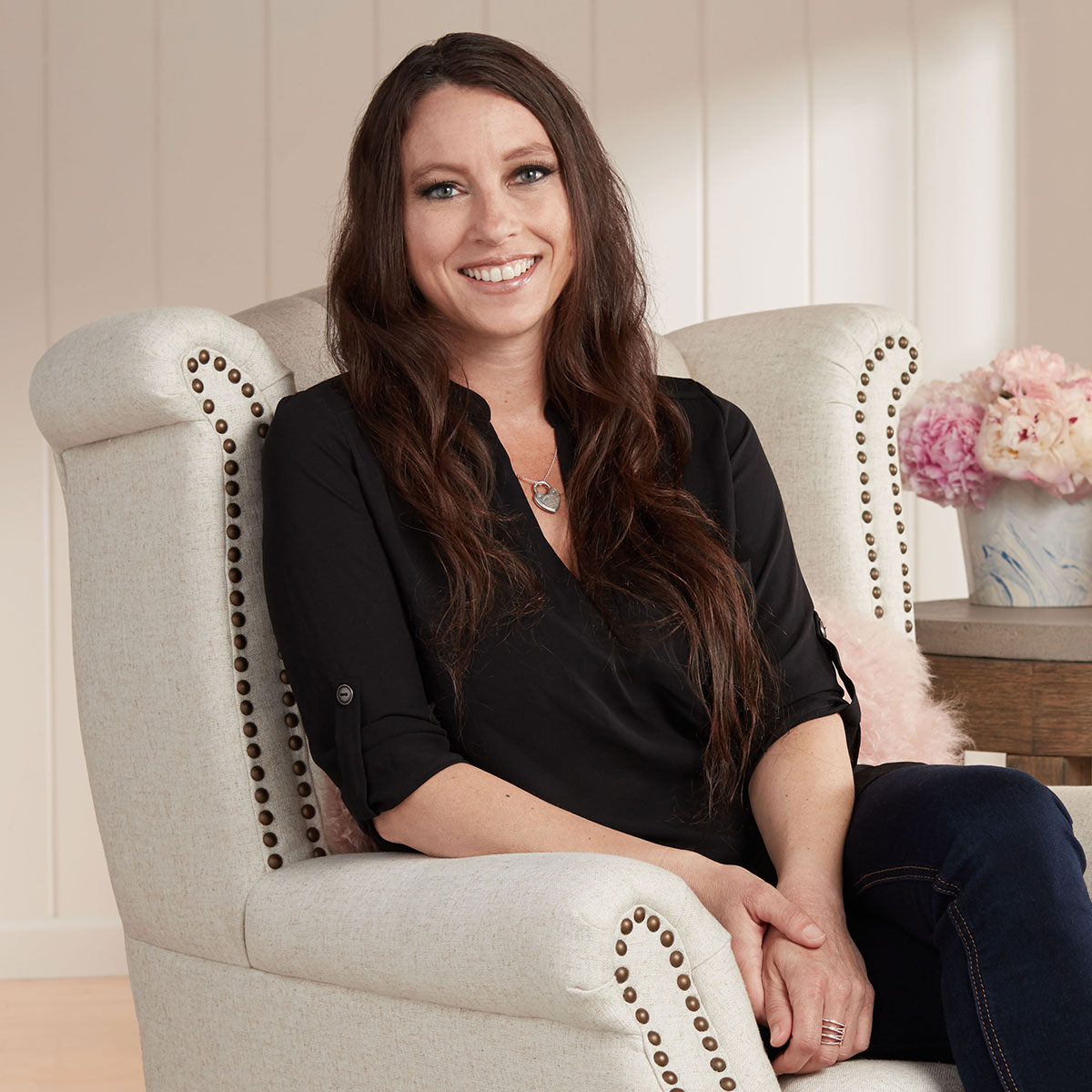 Shop the Top Style Picks from Brand Ambassador Courtney Allison | Lamps ...